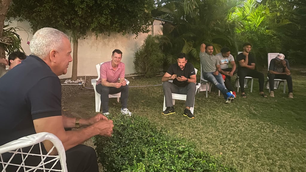 Craig Counsell visits Brewers in Dominican Republic