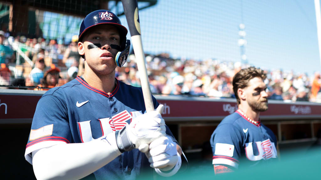 LIVE: USA's superstars come out swinging in Classic tune-up