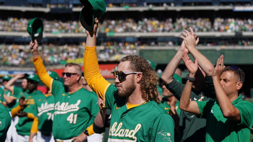 Joey Estes and his teammates salute Oakland A's fans at the Coliseum on Sept. 26, 2024 (Photo: Kavin Mistry)