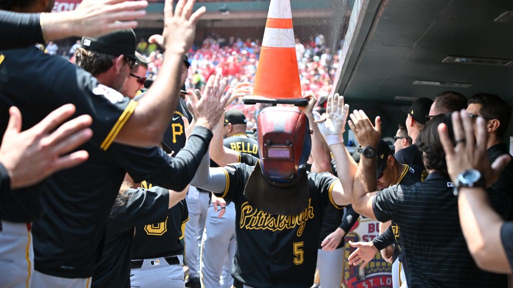 LIVE: Does an inside-the-parker get the cone celly? Of course it does!