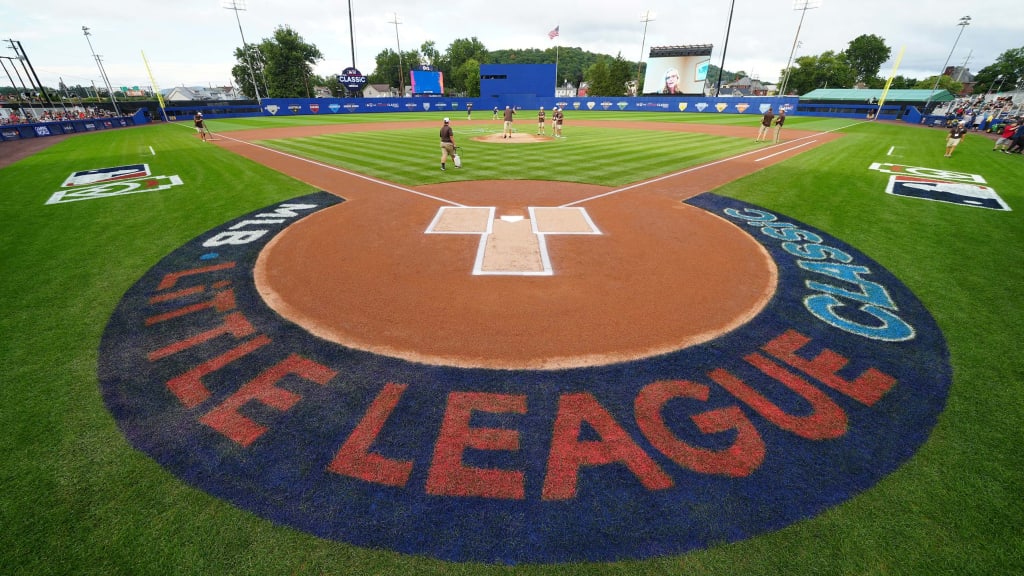 MLB revels in, recommits to Little League Classic event