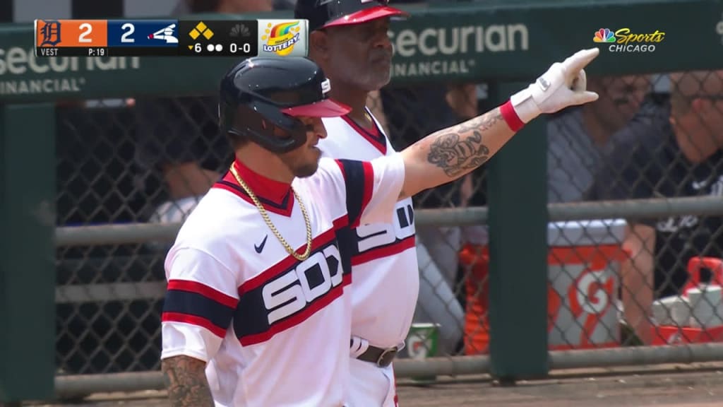 Deadspin on X: Update: White Sox wore different throwbacks after