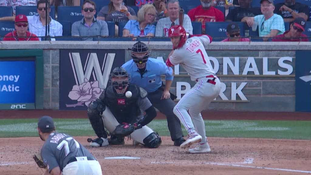Trea Turner homers twice as Phillies score 8 runs in 8th inning