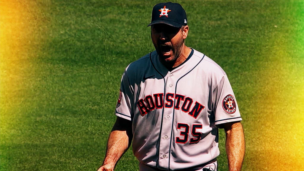 Altuve hits 3 HRs, Astros rout Rangers for outright division lead