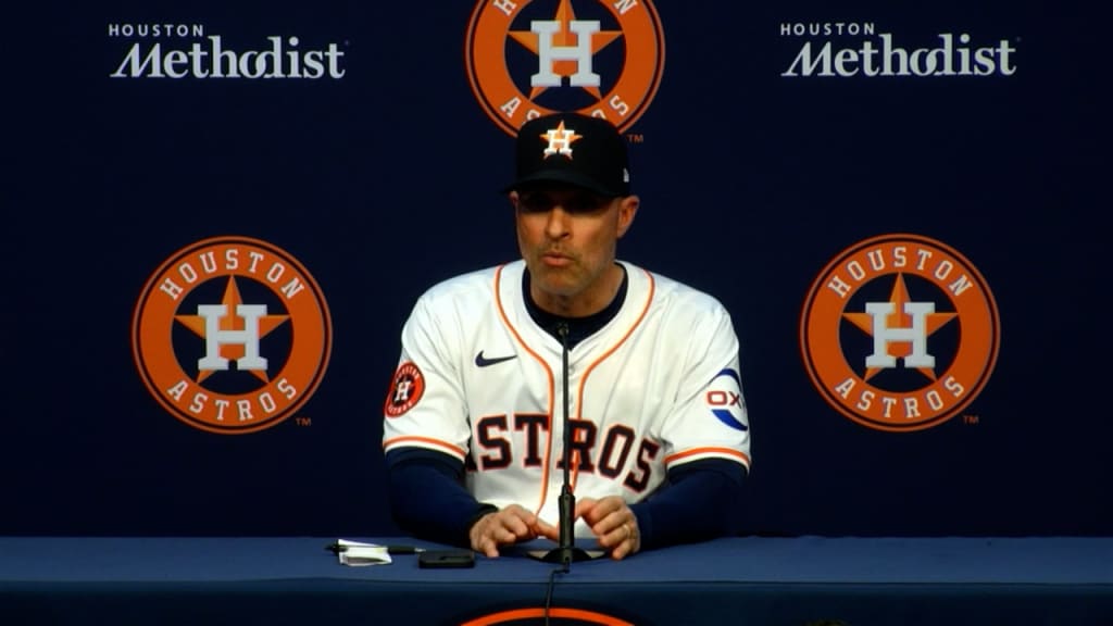 Joe Espada reacts to Ronel Blanco's ejection