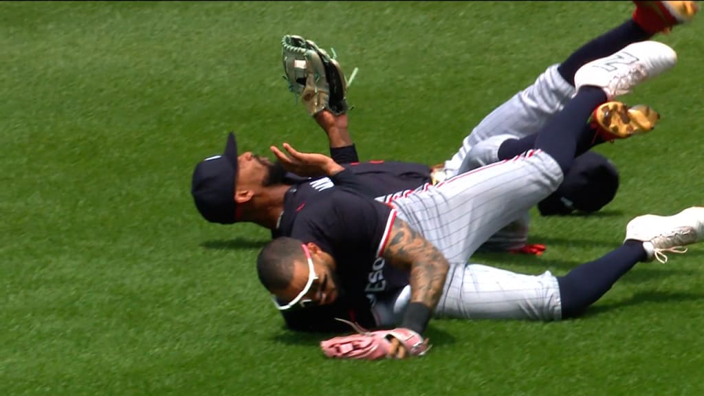 Byron Buxton and Carlos Correa collide