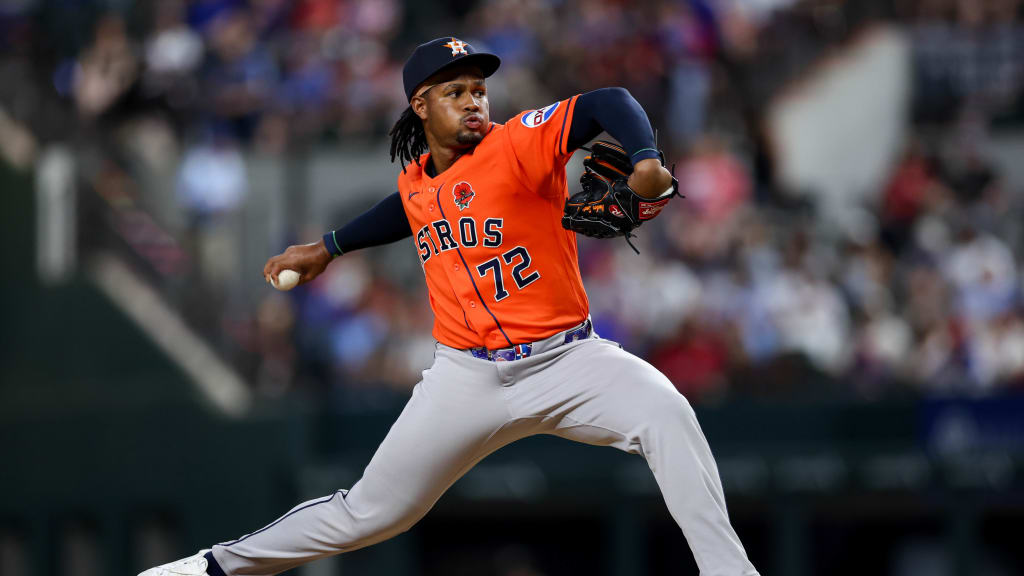 Alimber Santa closes out Astros' no-hitter in MLB debut
