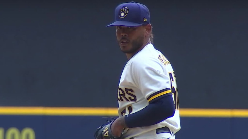 Adames steals home in Brewers' 5-3 win over Phillies