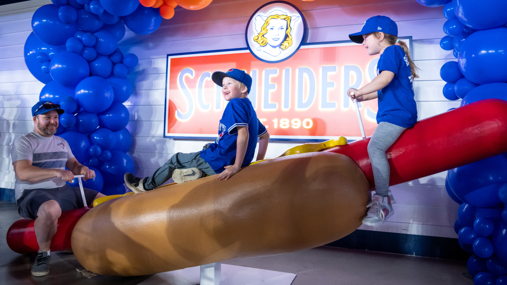 Loonie Dogs Night Toronto Blue Jays