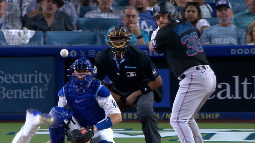 Marlins end Dodgers' win streak in style with 5 homers