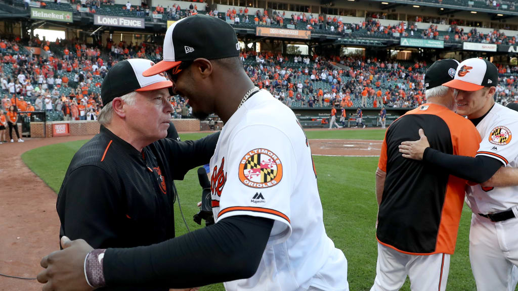 Buck Showalter returns to Baltimore for first time