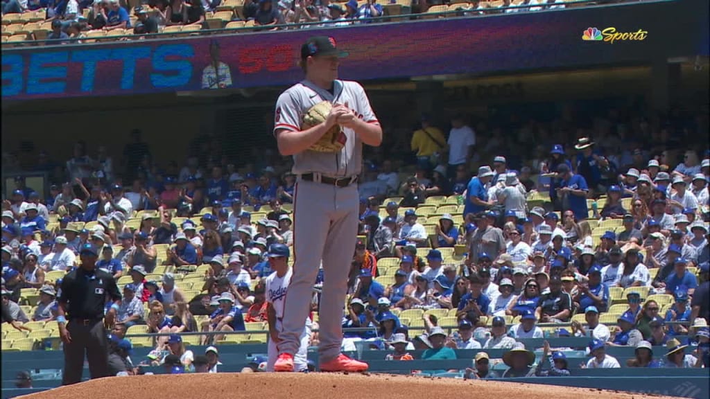 Logan Webb driving home after striking out 10 Dodgers : r/SFGiants