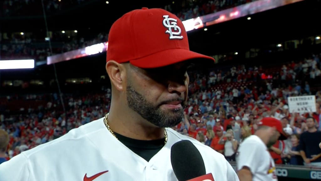 St. Louis Cardinals slugger Albert Pujols chases 700 home run