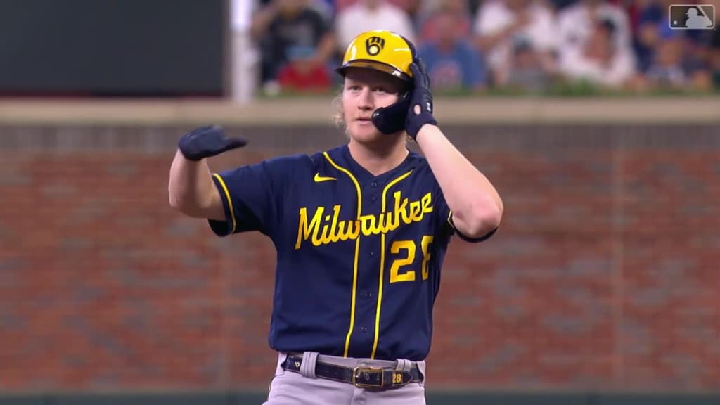 The Brewers should revert to this look immediately. The ones they