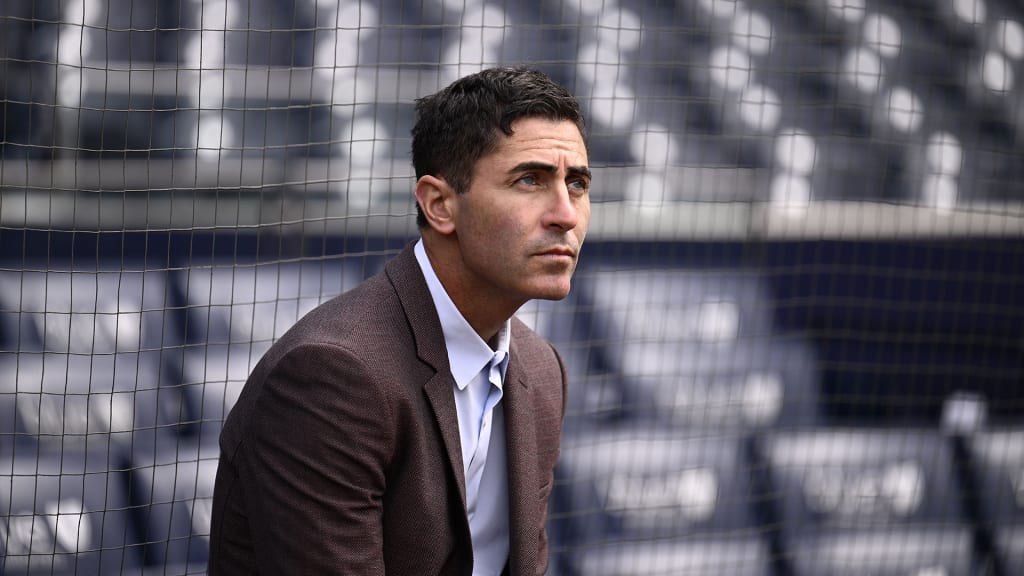 Padres make small moves at the trade deadline