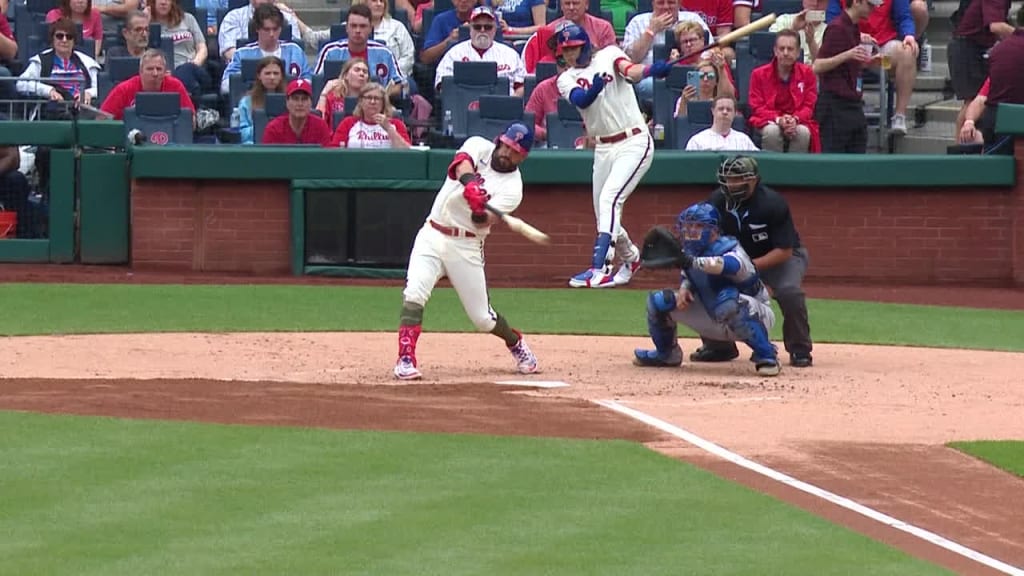 GRAND SLAM! 💣 Phillies' Kyle Schwarber hits a bomb in the 1st inning  against the Chicago Cubs 