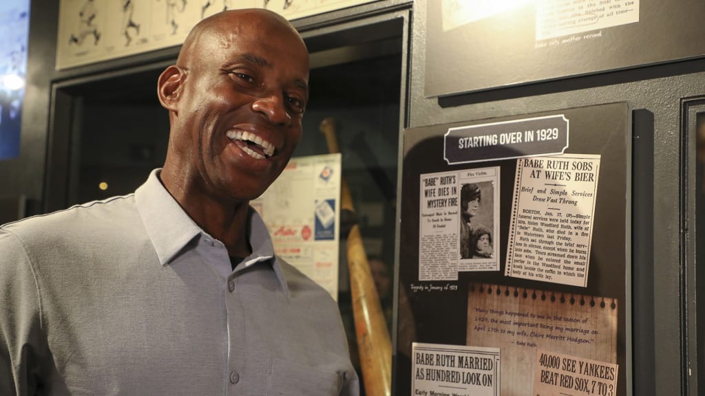 McGriff toured the Hall of Fame on Tues., March 28, including a stop at the Museum’s exhibit dedicated to another lefty slugger: Babe Ruth. (Milo Stewart Jr./National Baseball Hall of Fame and Museum)