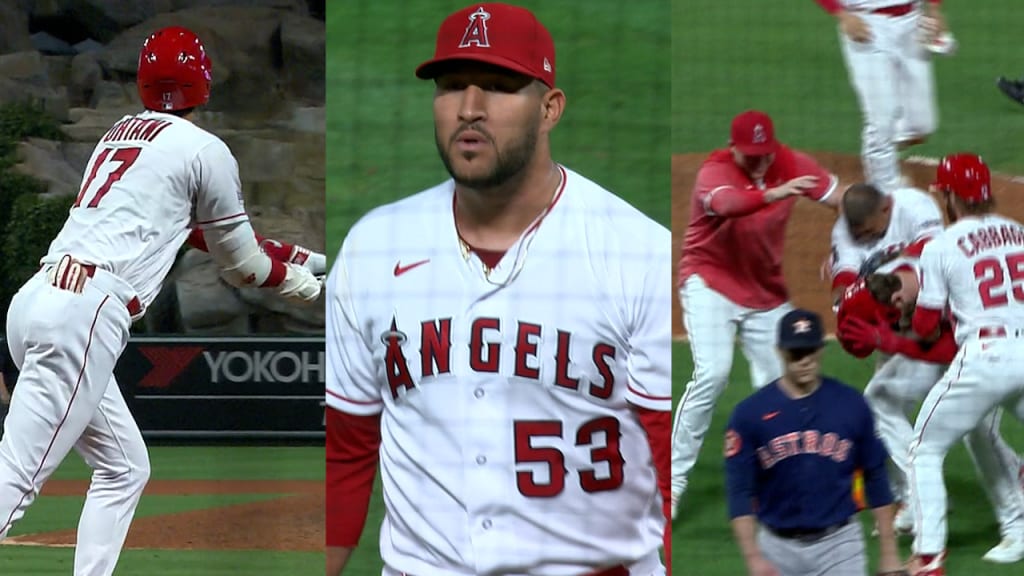 Angels rally to defeat White Sox on Opening Day