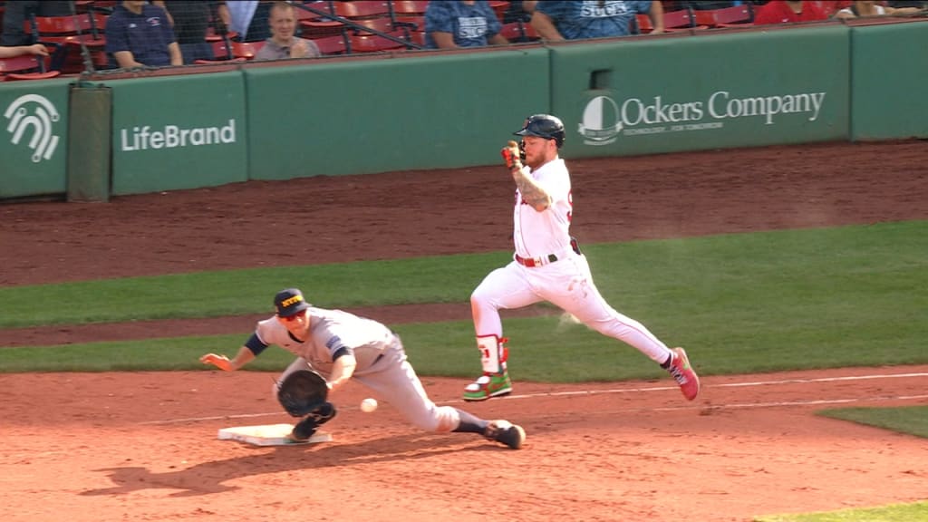 MLB playoffs: Red Sox punish Yankees at home to advance to ALCS