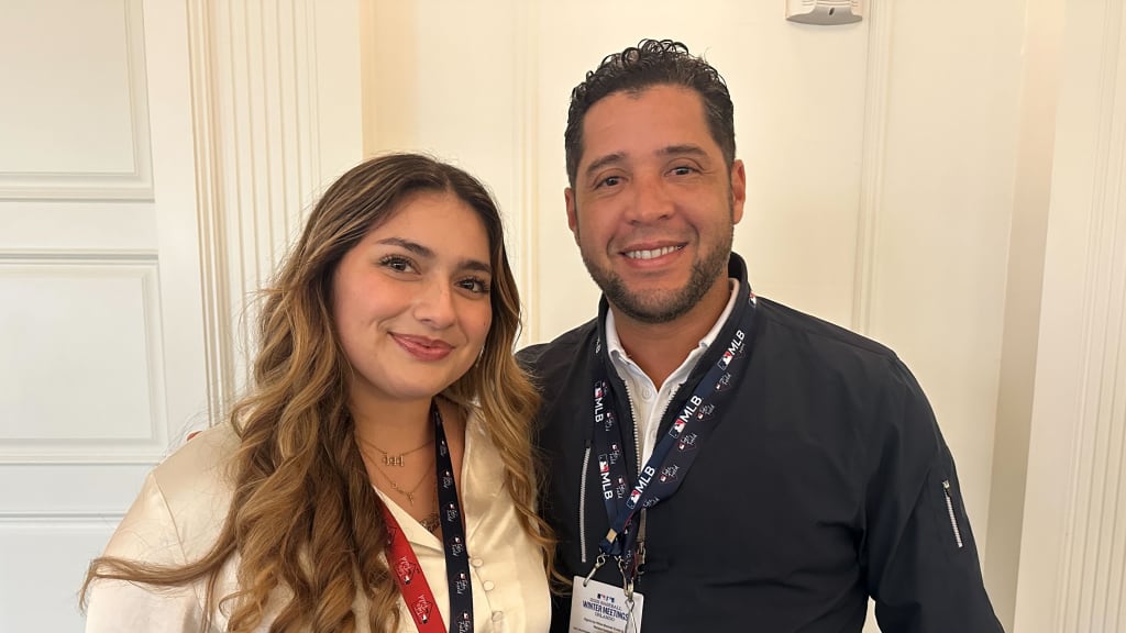 Dafne Bravo and Gregor Blanco at the 2025 Take the Field program