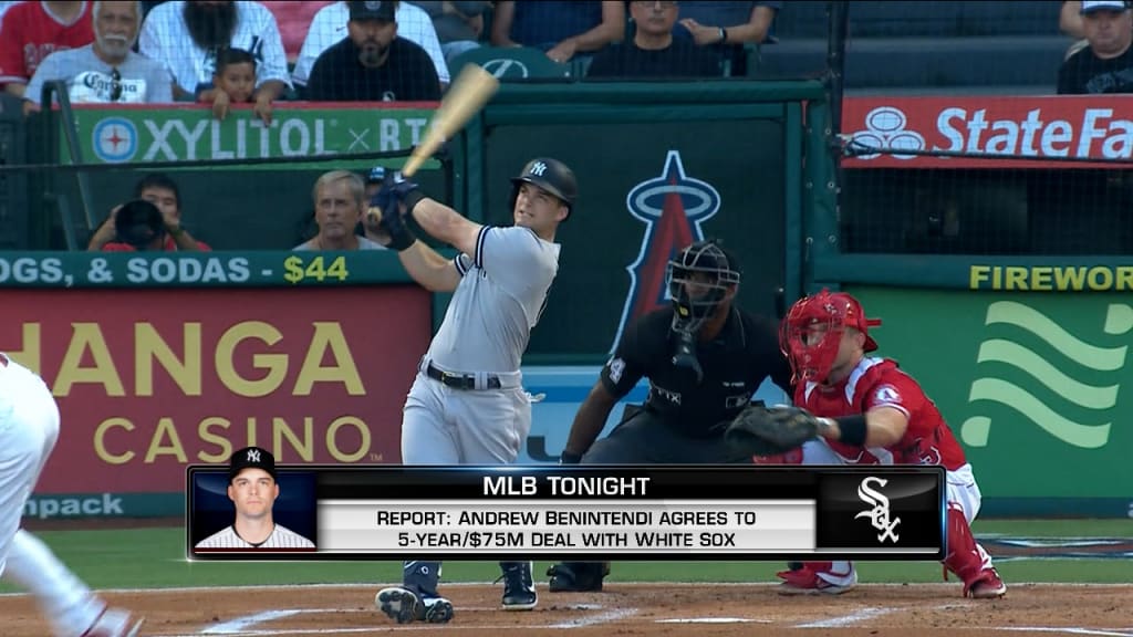 Andrew Benintendi signs 5-year deal with White Sox