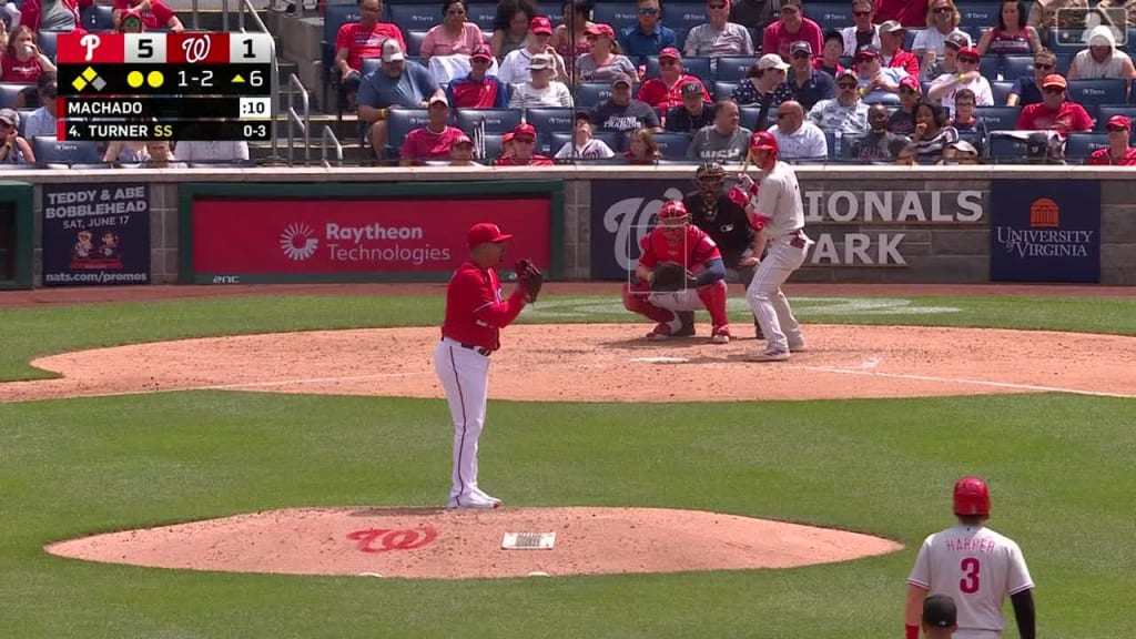 Kyle Schwarber blasts a home run giving the USA a 5-1 lead over Great  Britain