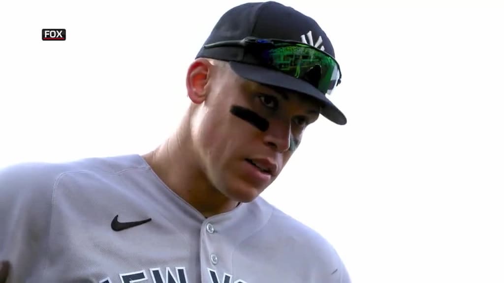 Yankees: Aaron Judge insane catch vs. Dodgers that broke wall