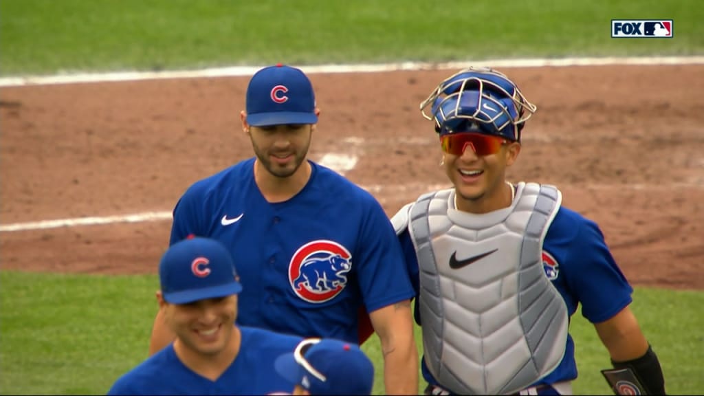 Hendricks 4-hitter as Cubs beat Cards 4-0, win 5th in row