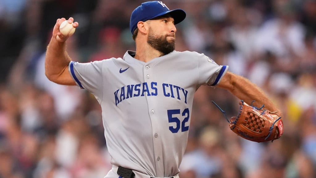 LIVE: Wacha looking to keep Boston's brooms in closet