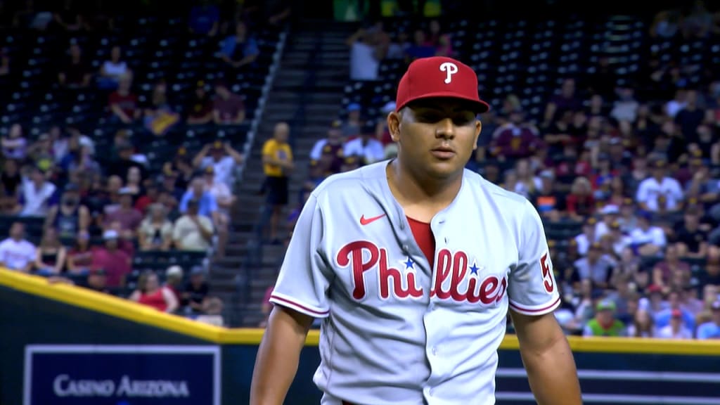 Ranger Suárez exits early, Phillies blown out in fifth straight