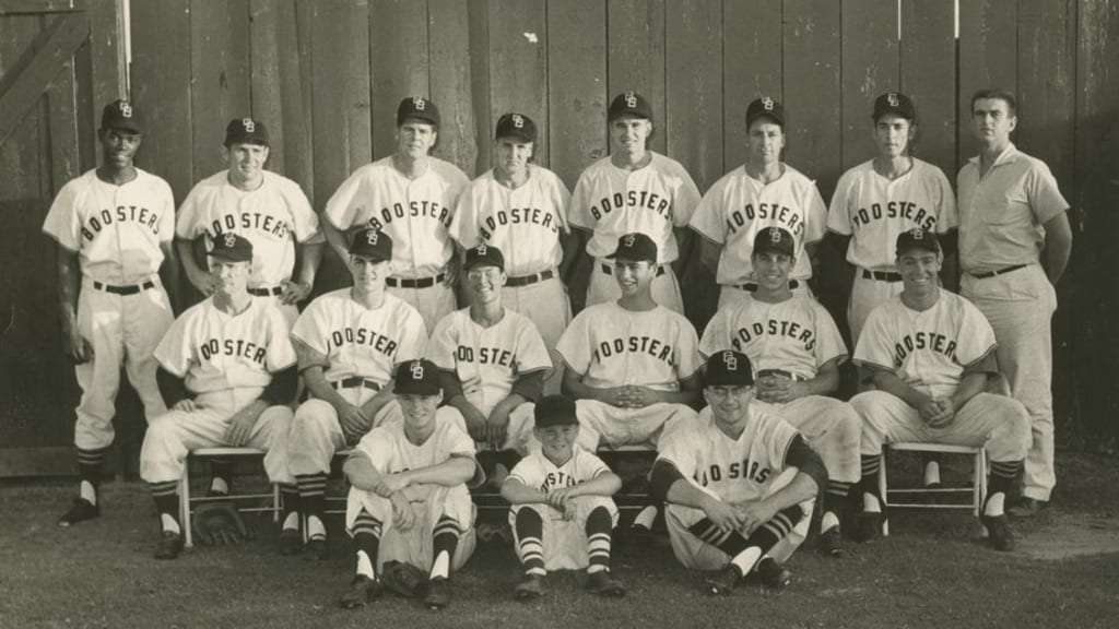 Art Williams pictured with the Bakersfield Boosters in 1956. (Courtesy of the Williams family)
