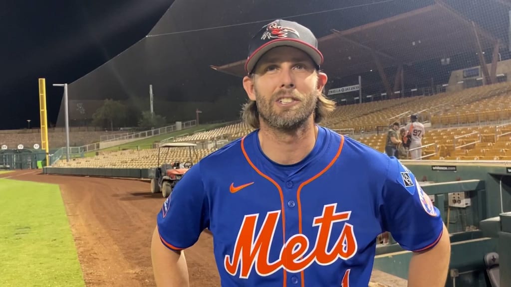 Mets infielder Jeff McNeil rehabs in Arizona Fall League