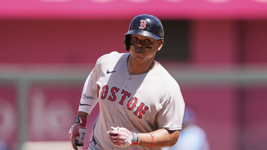 Devers está dejando que su bate hable por él