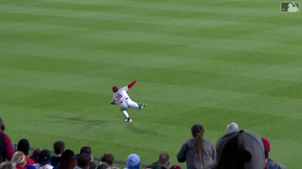 Cristian Pache makes diving catch, collects two hits vs. Mariners