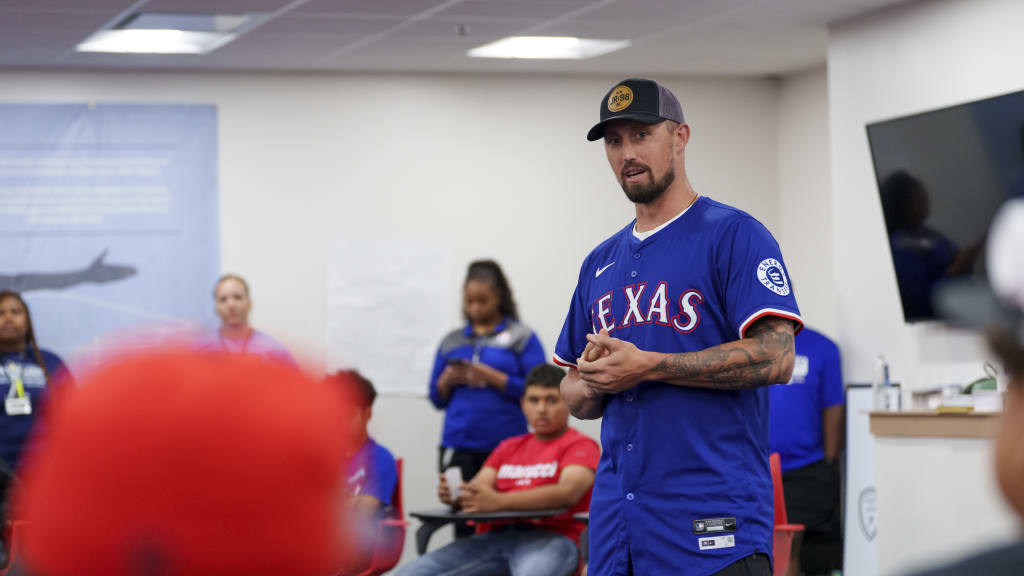 Texas Rangers pitcher Shawn Armstrong visits the club’s West Dallas Youth Academy on June 18.
