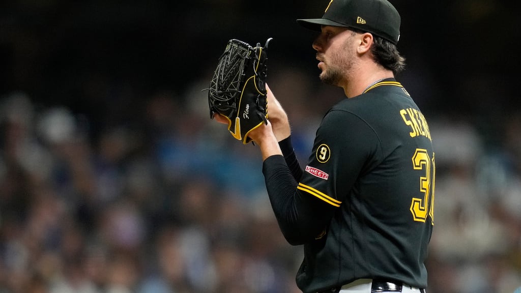LIVE: Bucs ace aiming to bounce back in desert