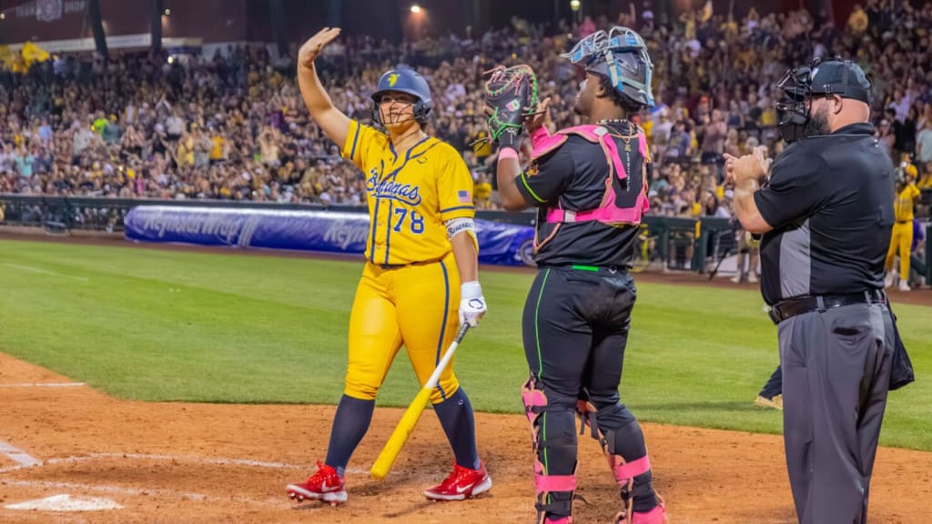 Jocelyn Alo was an immediate hit with the Banana Ball crowds.