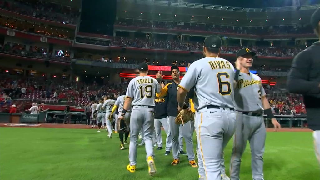 HISTORY! Pirates come back from 9-0 to beat Reds 13-12 – WPXI