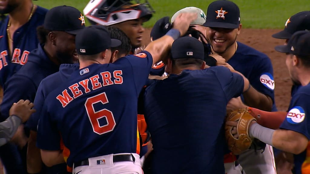 Astros' Framber Valdez throws no-hitter vs Guardians on 93 pitches