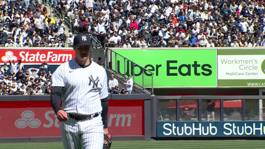 Aaron Judge hits home run in first at-bat of 2023 MLB season