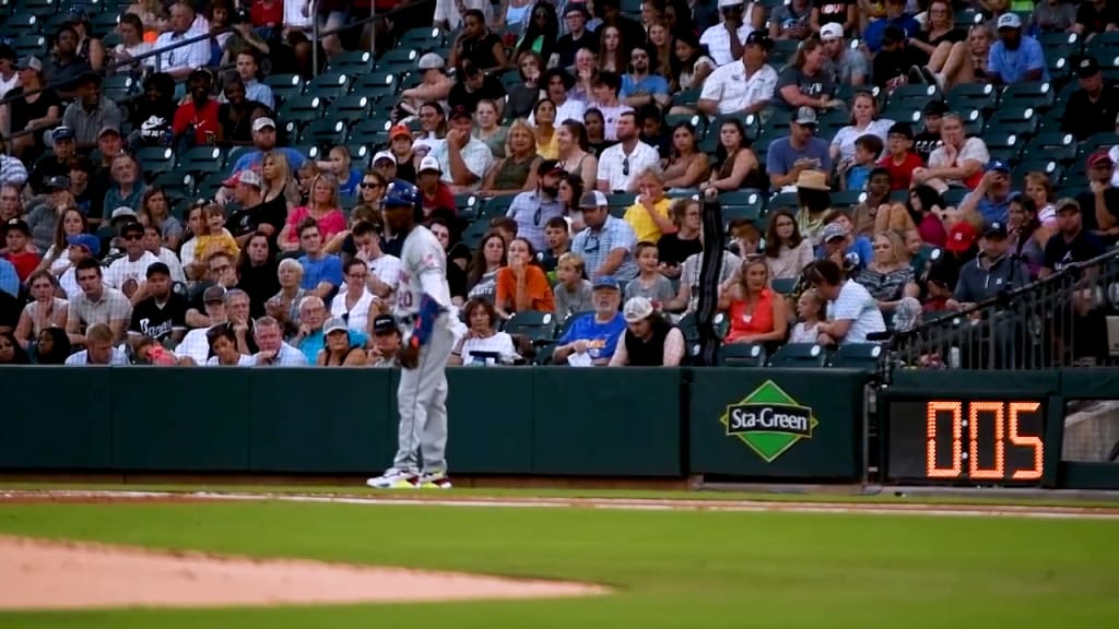 Red Sox fans ready for Opening Day and baseball's new rules - CBS