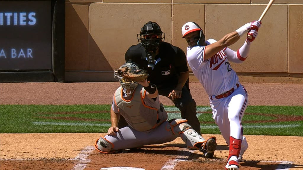 Twins turn triple play, beat Kansas City behind solid bullpen effort – Twin  Cities