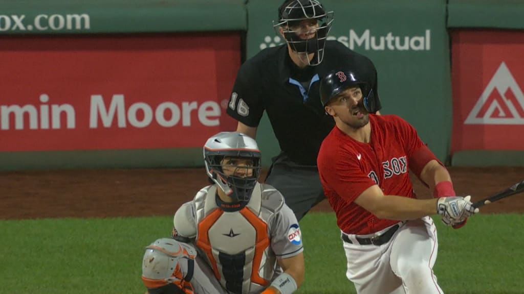 Adam Duvall's solo HR (18)