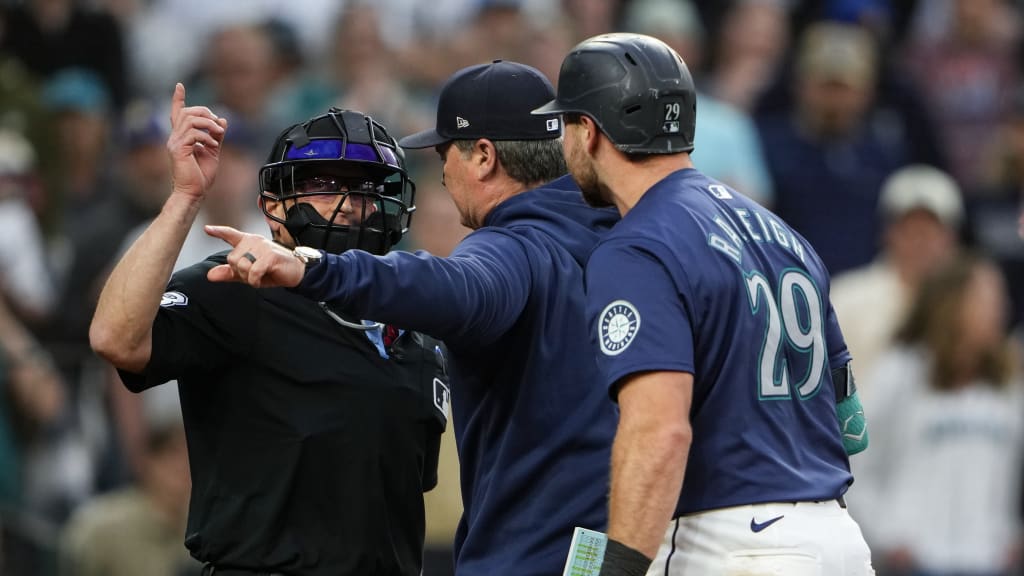 Cal Raleigh hits walk-off grand slam for Mariners