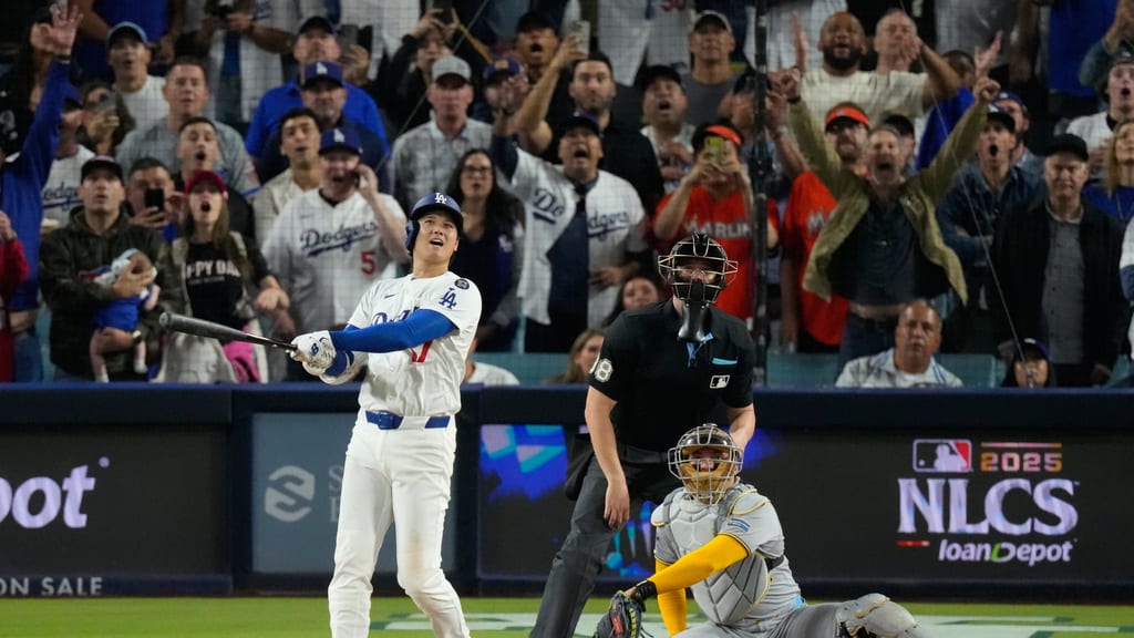 一問一答】大谷翔平、10K&3HR歴史的活躍でシリーズMVP 一問一答】大谷翔平、10K&3HR歴史的活躍でシリーズMVP