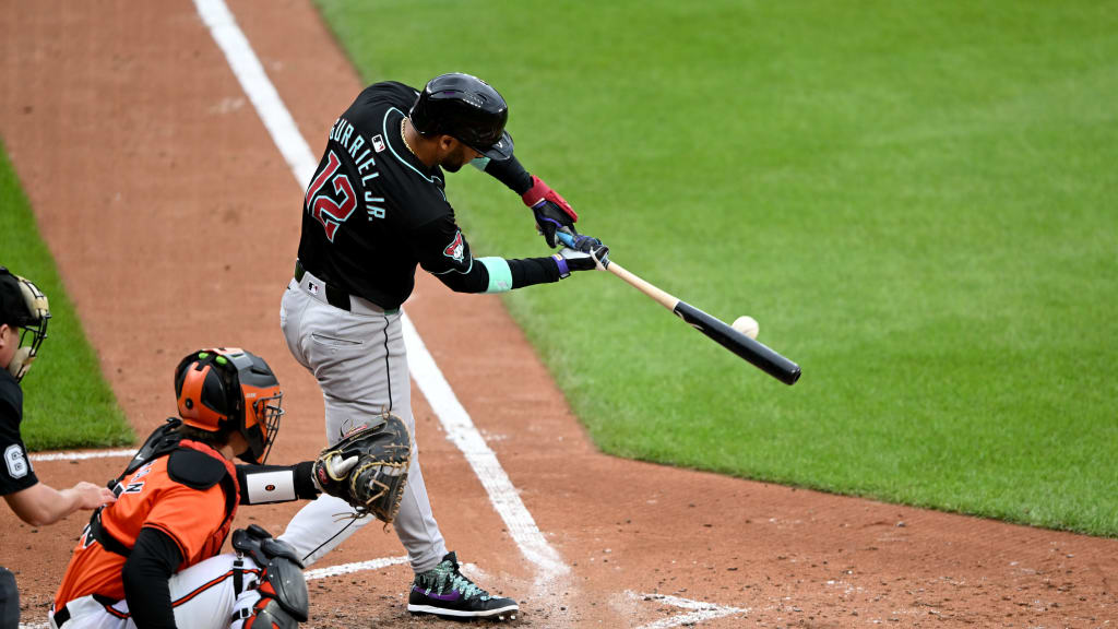 Lourdes Gurriel Jr.'s RBI single