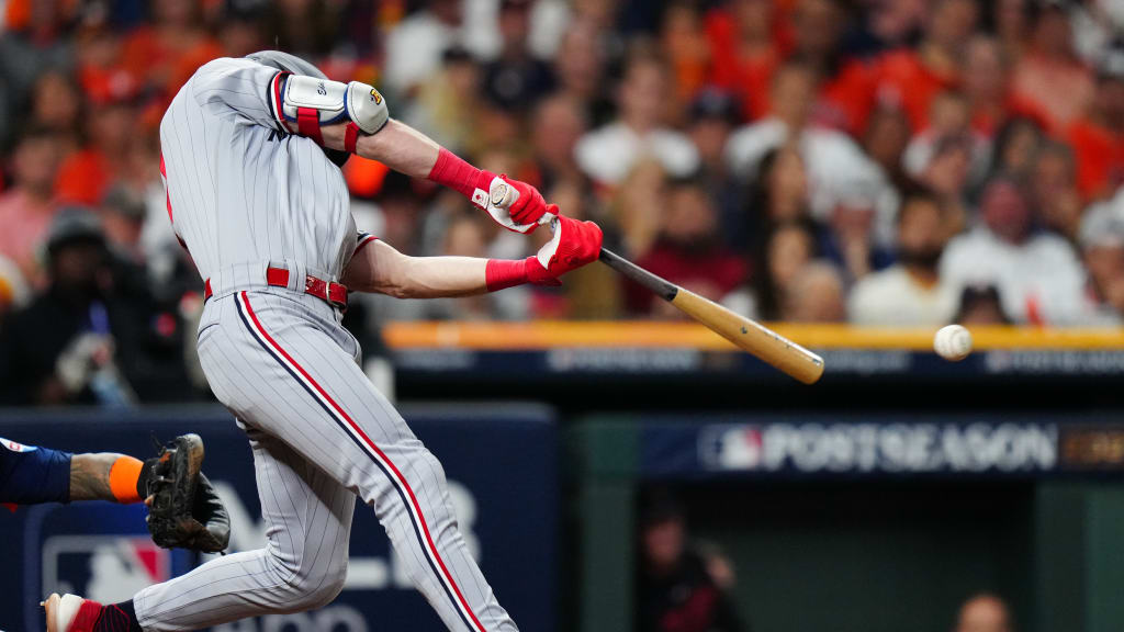 Kyle Farmer Brings Infield Depth, Bat vs. LHP to Twins 