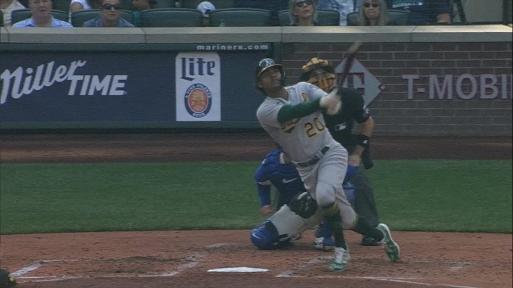 Cristian Pache's 2-run homer (3)