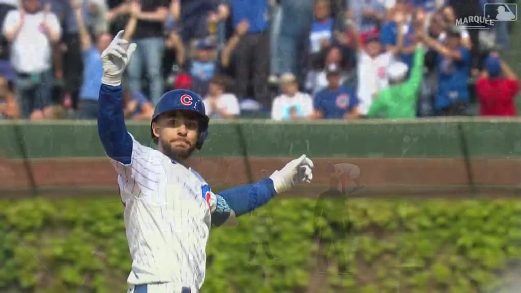 Miguel Amaya logs first MLB hit in Cubs' win