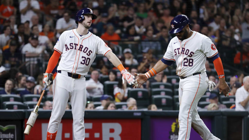 AL-best Guardians in another back-and-forth affair vs. Astros